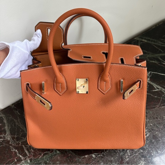 Classic Leather Purse crossbody Bag Gold Lock - Picture 5 of 15